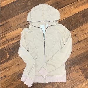 Lululemon Scuba Hoodie. Size 6
